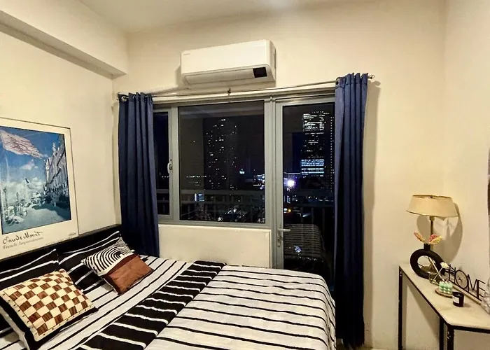 Your Skyline Hideaway *